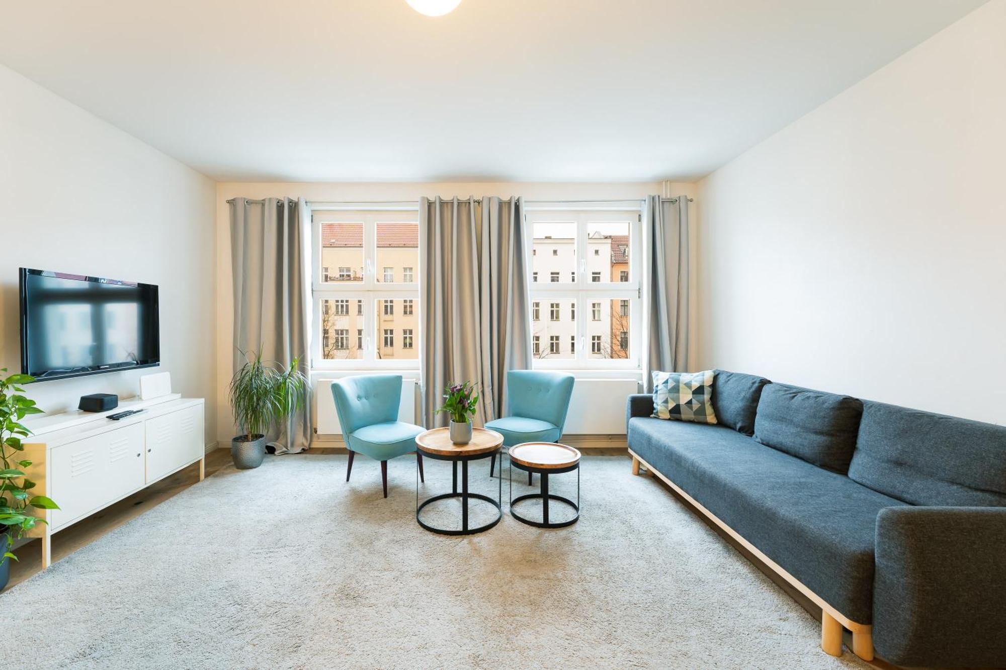 Downtown Torstr, 4 Unique Units From 1-3 Bedrooms *